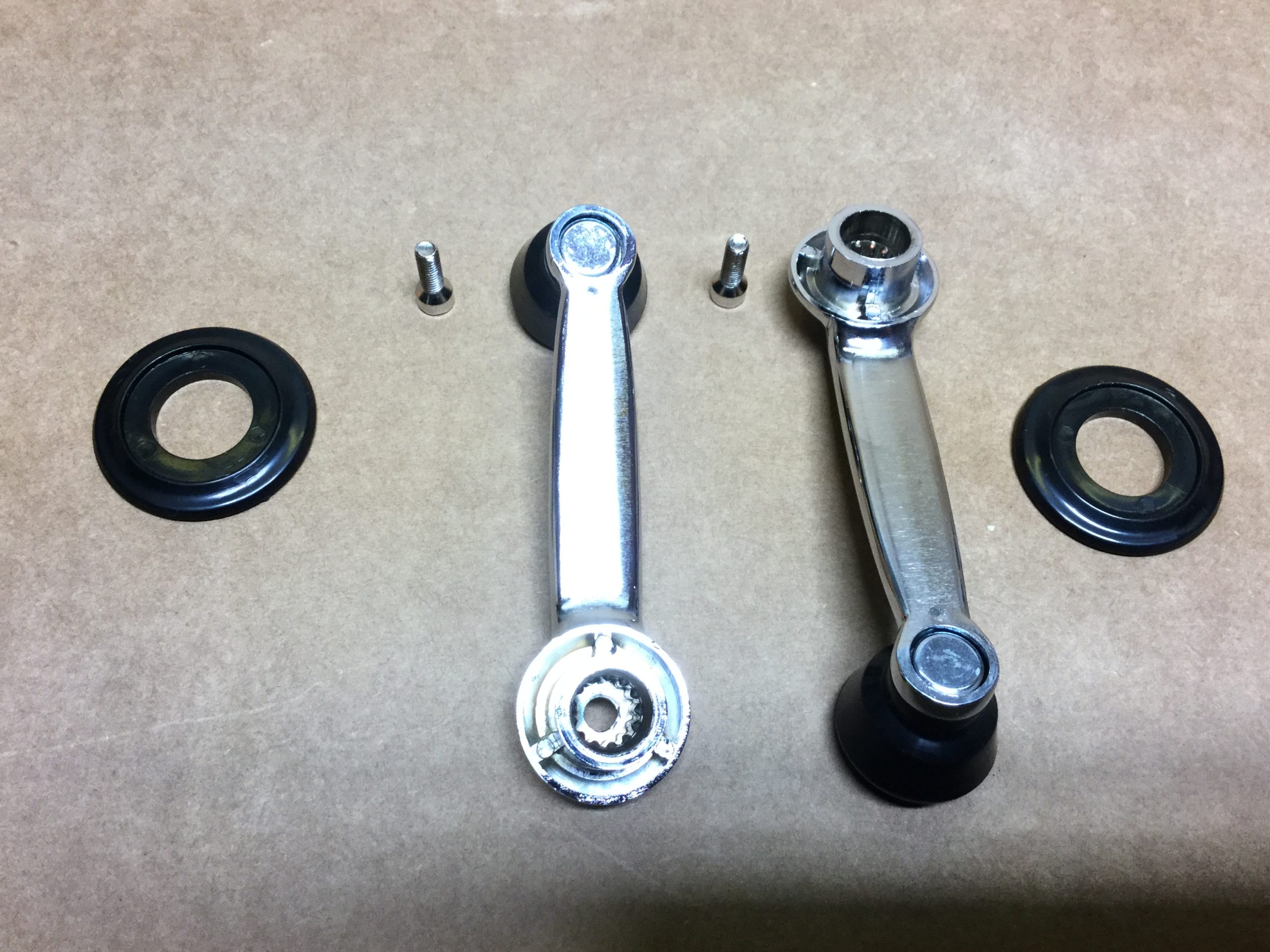 1968-1974 Mopar A B E Body Window Crank Set W/ Screws And Washers - Image 3