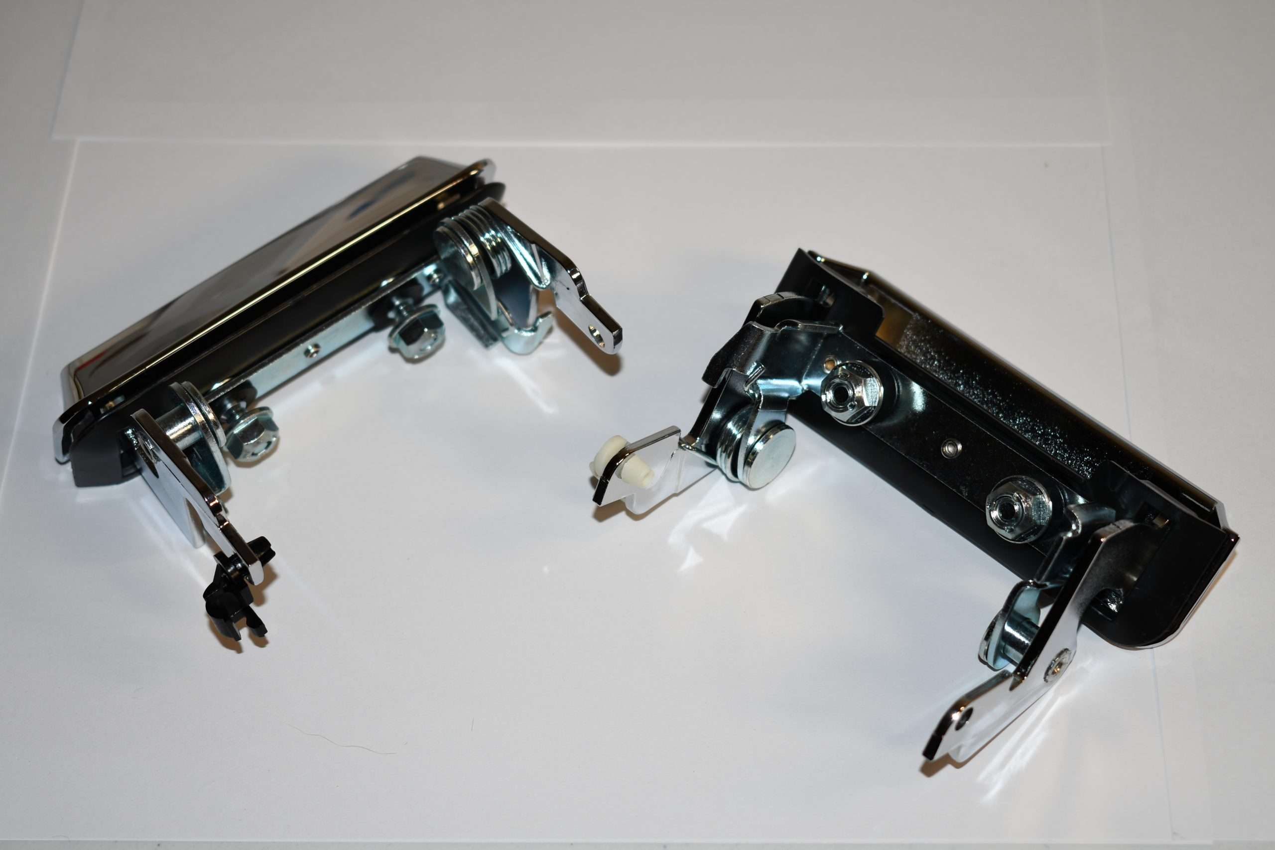 1973-1974 Mopar B Body Chrome Door Handles Pair - Image 2