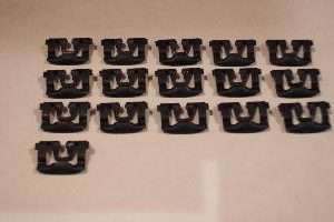 1971-1973 Ford Mustang Fastback And Coupe Windshield Molding Clip Kit 16 Pieces