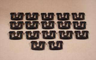 1970-1971 Ford Torino Windshield Molding Clip Kit 17 Pieces